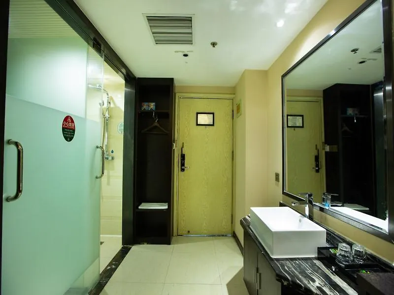 ***  Greentree Alliance Zhengzhou Guan City Huizu District Chengdong Road Hotel الصين